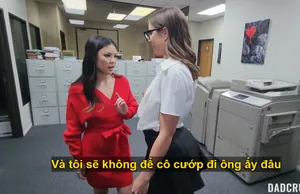 Đem lồn đẹp cho xã hội đen địt để xóa nợ
